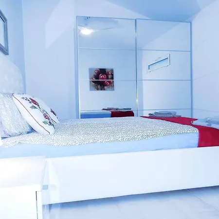 Holiday Exclusive Apartamento *